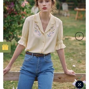 Alicia Floral Embroidery V-Neck from Simple Retro